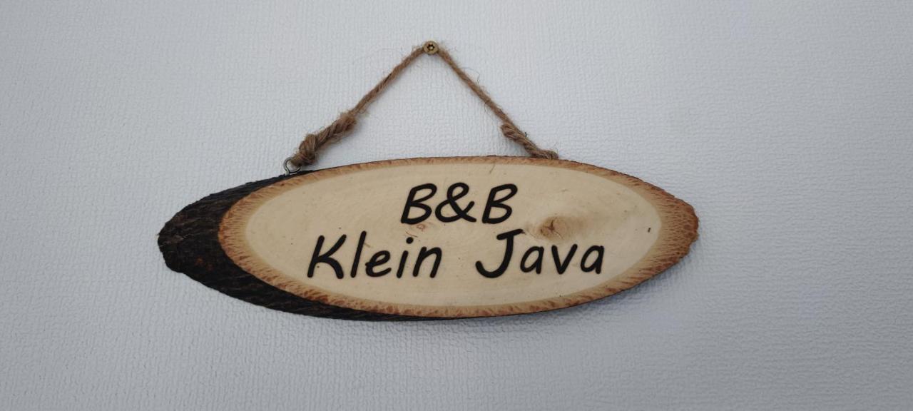 Klein Java アールデンブルグ エクステリア 写真